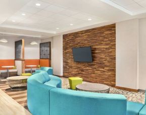 Lobby and lounge at Hampton Inn & Suites Miami Kendall.
