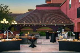 Outdoor patio perfect as workspace at the DoubleTree by Hilton Sonoma Wine Country.