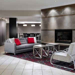 Lounge and coworking space at Four Points By Sheraton Mississauga Meadowvale.