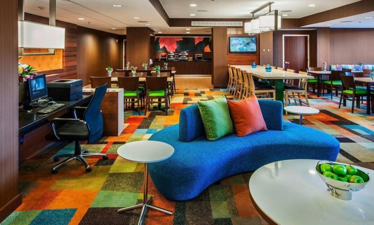 Lounge and coworking space at Fairfield Inn East Rutherford Meadowlands.