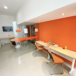 Business center at Hotel Star Express Puebla.