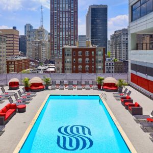 Stunning outdoor pool at Sonesta Philadelphia Rittenhouse Square.