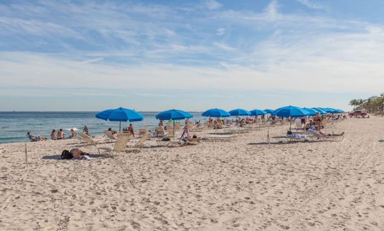 Beach access at Sonesta Fort Lauderdale Beach.