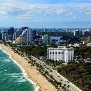 Hotel with an ocean view at Sonesta Fort Lauderdale Beach.