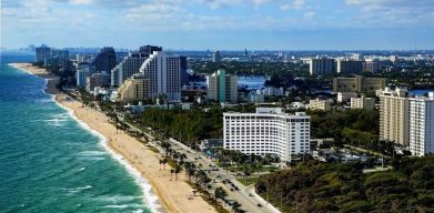 Hotel with an ocean view at Sonesta Fort Lauderdale Beach.