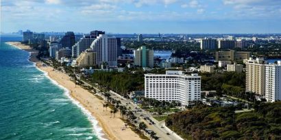 Hotel with an ocean view at Sonesta Fort Lauderdale Beach.