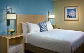 Romantic day use room at Sonesta ES Suites Cincinnati - Blue Ash.