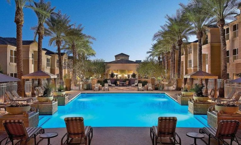 Luxurious outdoor pool at Sonesta Suites Scottsdale Gainey Ranch.