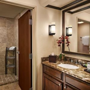 Guest bathroom with shower at Sonesta Suites Scottsdale Gainey Ranch.