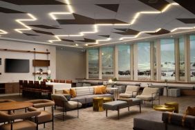 Cozy lobby and lounge at Sonesta Irvine.