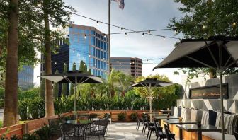 Outdoor seating area at Sonesta Irvine.