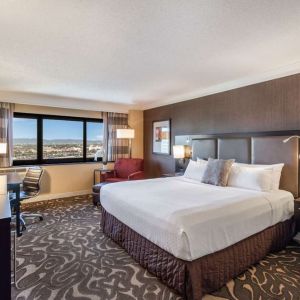 Day use room with natural light at Sonesta Los Angeles Airport LAX.