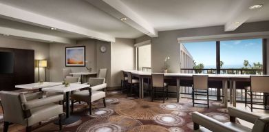 Lobby and lounge at Sonesta Redondo Beach & Marina.