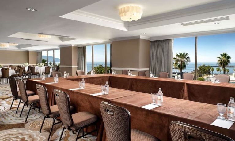 Professional meeting room at Sonesta Redondo Beach & Marina.