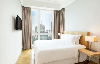 Day use room with natural light at Fraser Residence Sudirman Jakarta.
