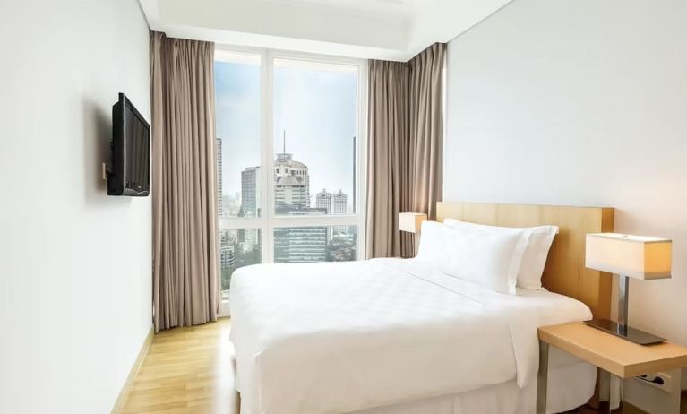 Day use room with natural light at Fraser Residence Sudirman Jakarta.