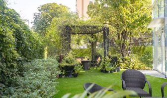 Outdoor garden at Modena By Fraser Bangkok.