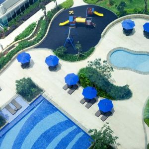 Stunning outdoor pool at Fraser Place Setiabudi Jakarta.