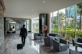 Lobby and lounge at Fraser Place Setiabudi Jakarta.