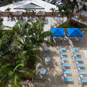 Pool area at Sonesta Miami Airport.