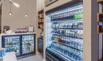 Convenience store at Sonesta Miami Airport.