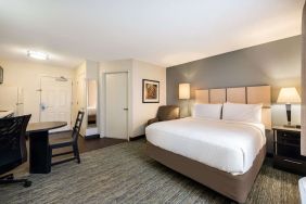 Day use room at Sonesta Simply Suites Hampton.