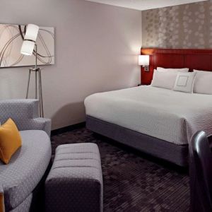 Day use room at Sonesta Select Atlanta Cumberland Galleria.
