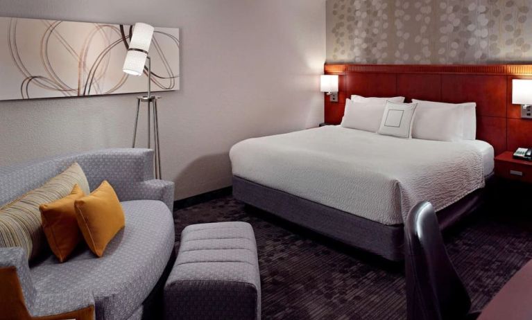 Day use room at Sonesta Select Atlanta Cumberland Galleria.
