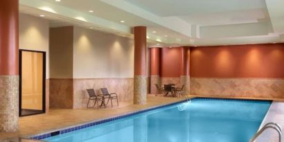 Indoor pool at Sonesta Select Atlanta Cumberland Galleria.
