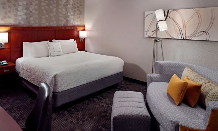 Day use room at Sonesta Select Atlanta Cumberland Galleria.
