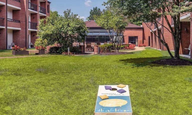 Outdoor garden and yoga space at Sonesta Select Boston Foxborough Mansfield.