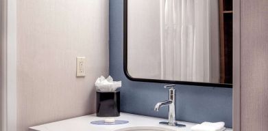 Guest bathroom at Sonesta Select Boston Foxborough Mansfield.