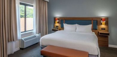 Day use room at Sonesta Select Boston Foxborough Mansfield.