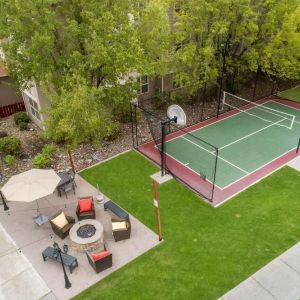 Tennis court at Sonesta ES Suites Reno.