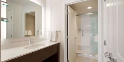 Guest bathroom at Sonesta ES Suites Reno.