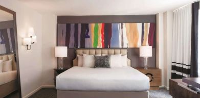 King day use room at The Fifty Sonesta Select New York.