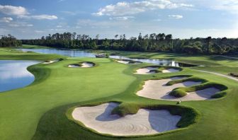 Golf course at Signia By Hilton Orlando Bonnet Creek.