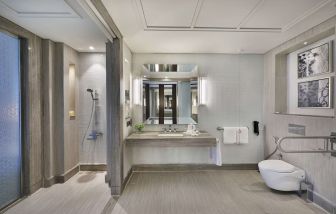 Guest bathroom at Hilton Dubai Al Habtoor City.