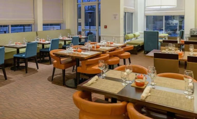 Dining room and coworking space at Hilton Garden Inn Kennett Square.