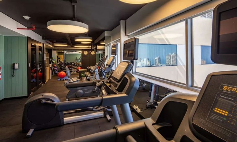 Fitness center at Hilton Garden Inn Lima Miraflores.