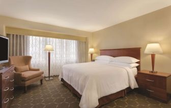 Day use room with natural light at Embassy Suites By Hilton Denver Tech Center.