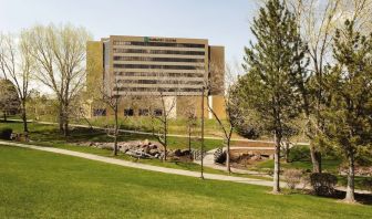 Hotel garden at Embassy Suites By Hilton Denver Tech Center.