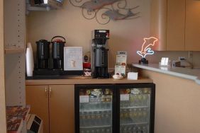 Snack bar available in the lobby at Bay Breeze Motel.