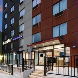 Hotel entrance at Days Inn By Wyndham Staten Island.