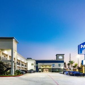 Palace Inn Blue IAH East