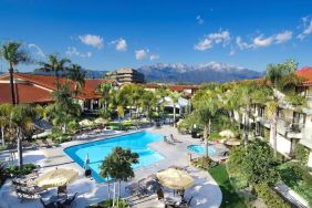 Outdoor pool at DoubleTree By Hilton Ontario Airport.