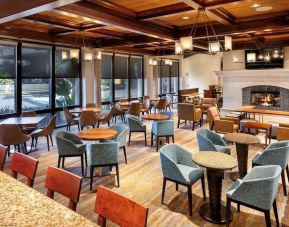 Bar and lounge area at DoubleTree By Hilton Ontario Airport.