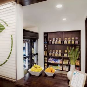 Snack bar and convenience store at Element Miami Doral.