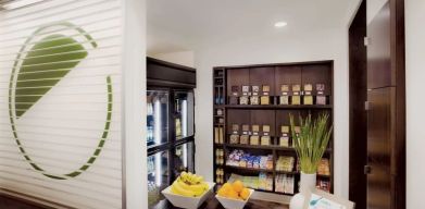 Snack bar and convenience store at Element Miami Doral.