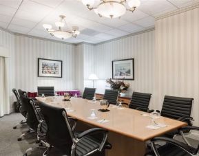 Professional meeting room at Uptown Oasis San Jose Airport.